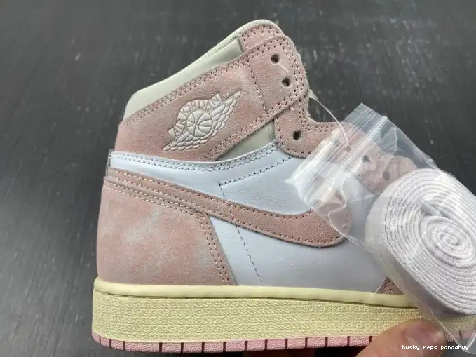 Rep Husky Jordan (Women's) Washed OG Retro Pink 1 FD2596-600 High Air 0419